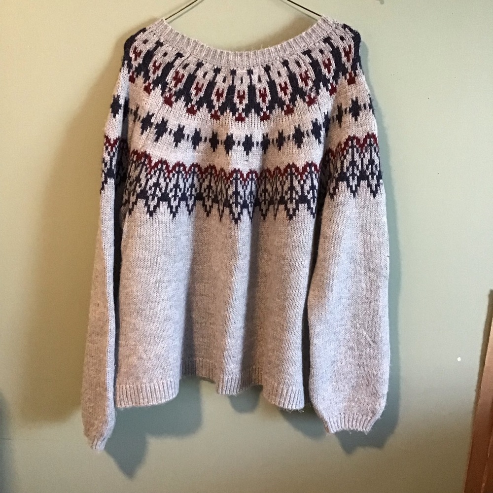 Old Navy Fair Isle Gray, Blue & Red Knit Sweater L Preowned - Picture 4 of 8